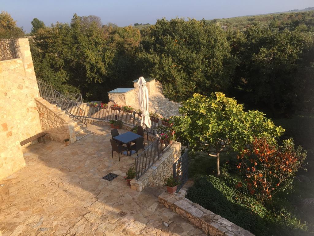 Masseria Storica Pilapalucci Toritto Exterior photo